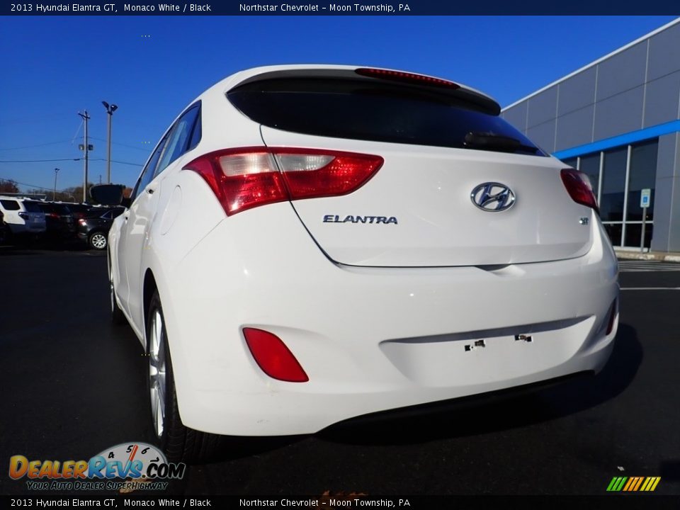 2013 Hyundai Elantra GT Monaco White / Black Photo #5