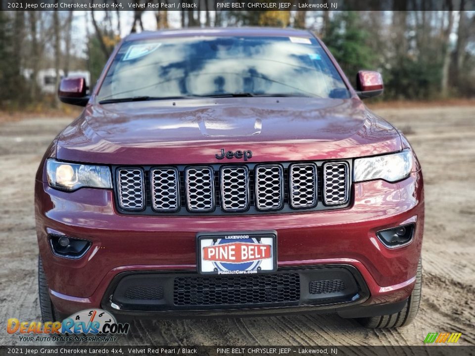 2021 Jeep Grand Cherokee Laredo 4x4 Velvet Red Pearl / Black Photo #3