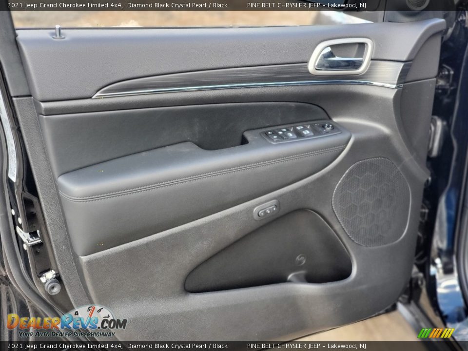 2021 Jeep Grand Cherokee Limited 4x4 Diamond Black Crystal Pearl / Black Photo #12