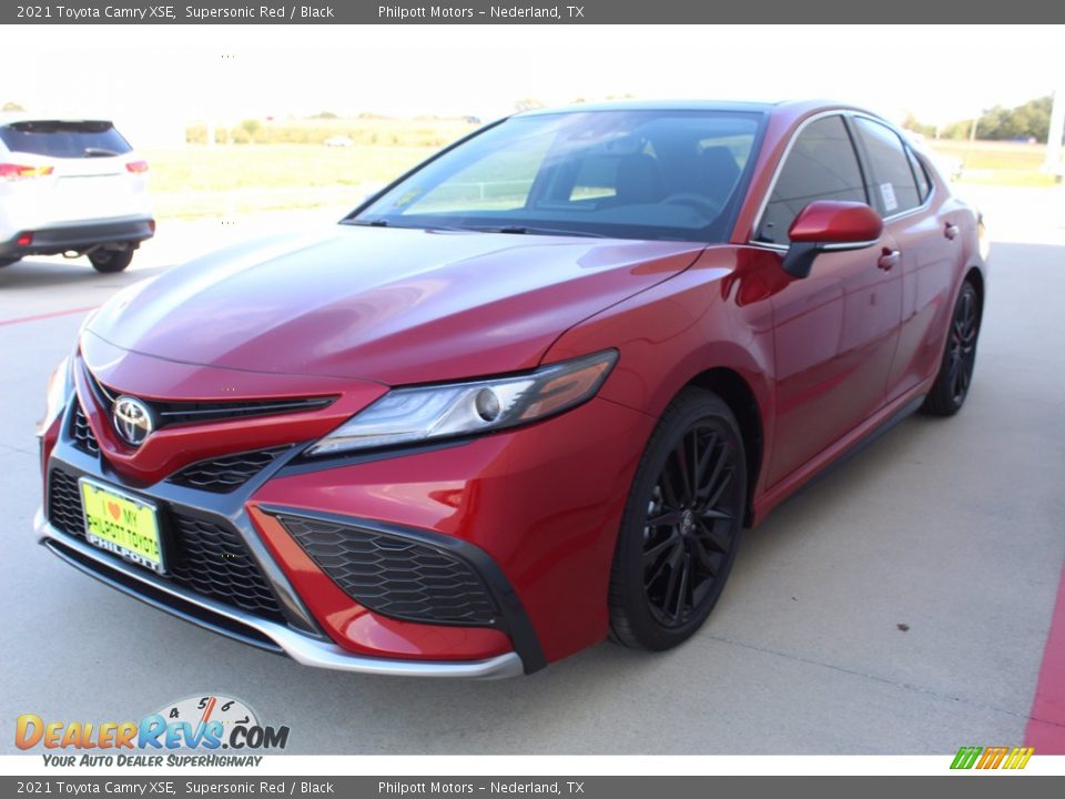 2021 Toyota Camry XSE Supersonic Red / Black Photo #4