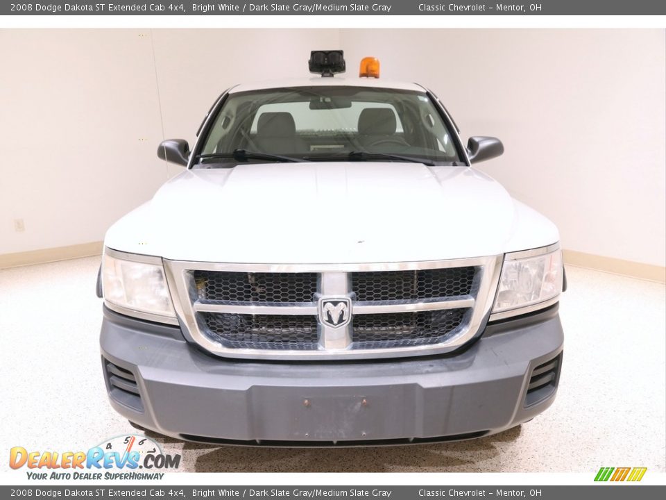 2008 Dodge Dakota ST Extended Cab 4x4 Bright White / Dark Slate Gray/Medium Slate Gray Photo #2