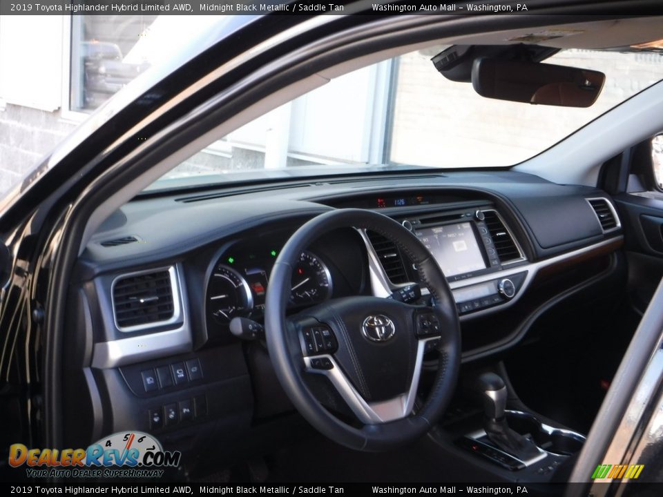 2019 Toyota Highlander Hybrid Limited AWD Midnight Black Metallic / Saddle Tan Photo #20