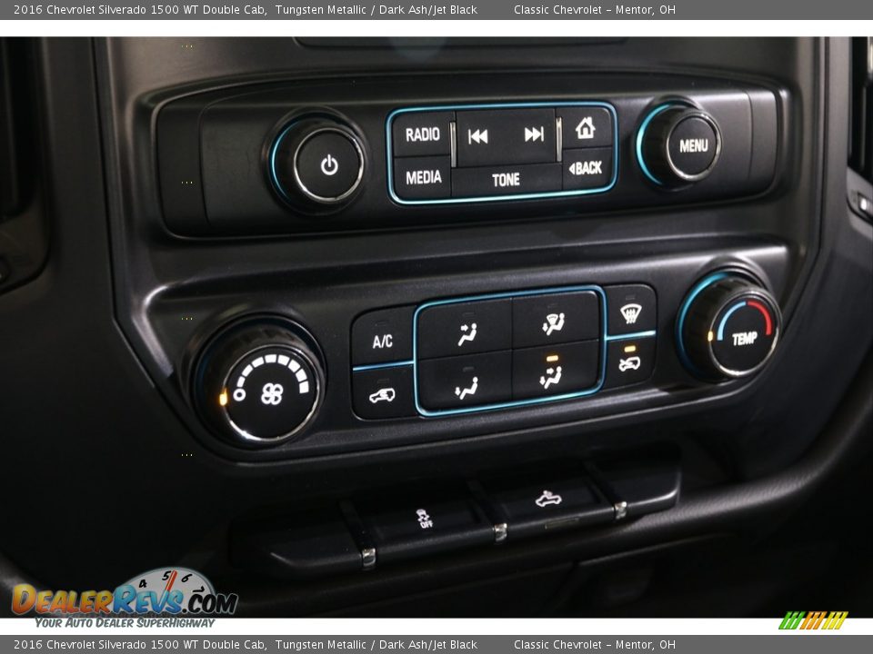 Controls of 2016 Chevrolet Silverado 1500 WT Double Cab Photo #11
