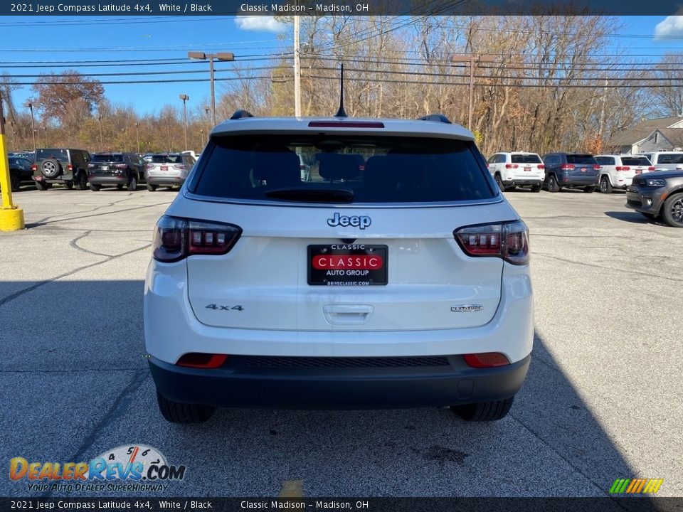 2021 Jeep Compass Latitude 4x4 White / Black Photo #10