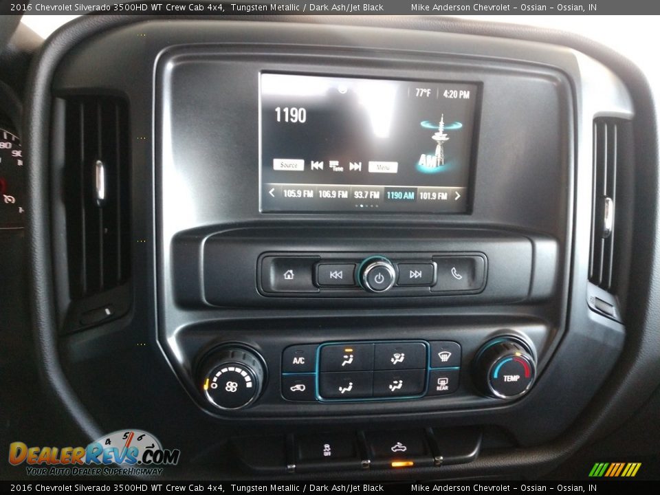 Controls of 2016 Chevrolet Silverado 3500HD WT Crew Cab 4x4 Photo #28
