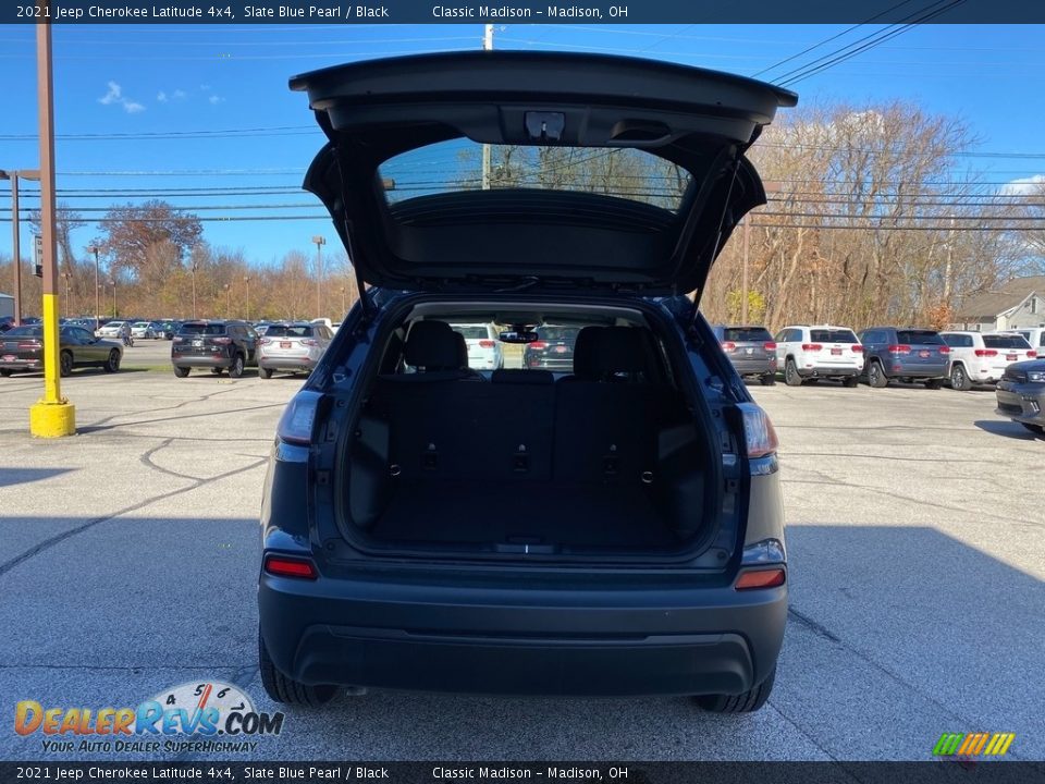 2021 Jeep Cherokee Latitude 4x4 Slate Blue Pearl / Black Photo #11