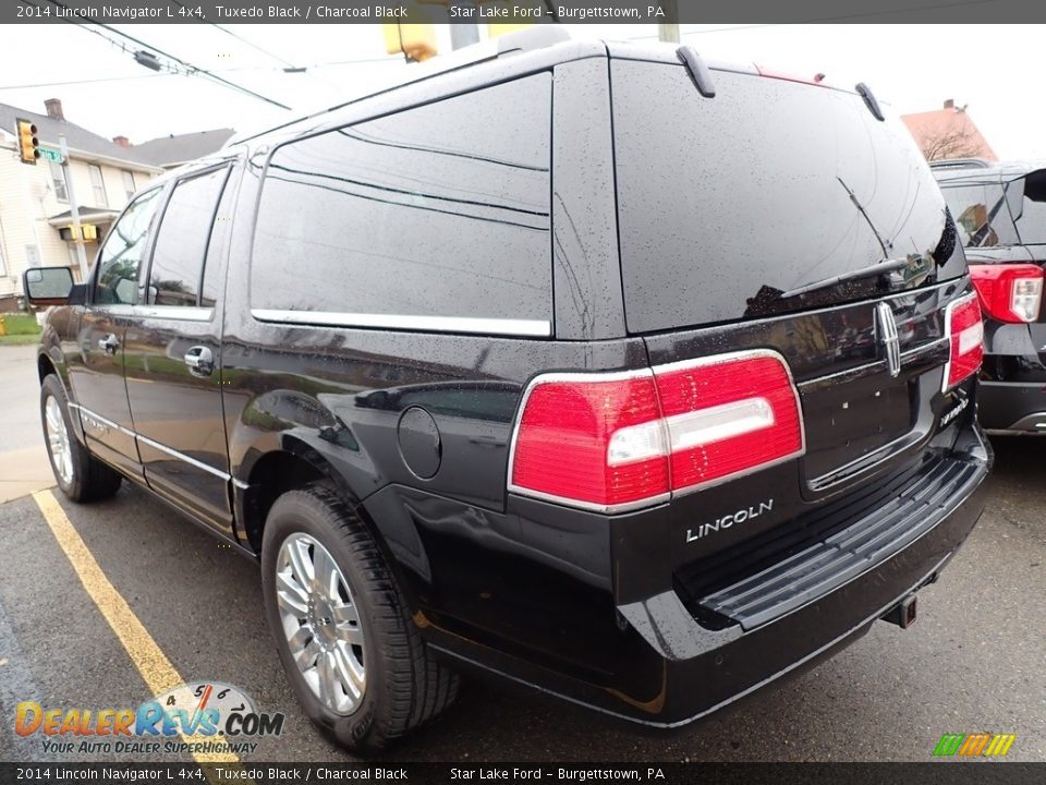 2014 Lincoln Navigator L 4x4 Tuxedo Black / Charcoal Black Photo #2