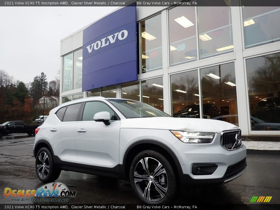 Front 3/4 View of 2021 Volvo XC40 T5 Inscription AWD Photo #1