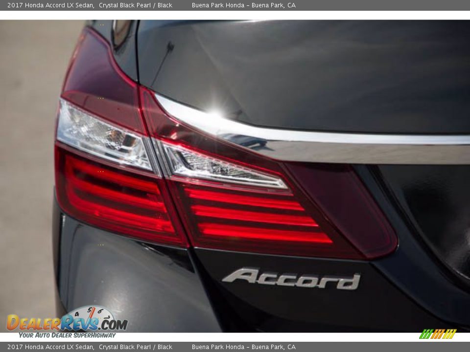 2017 Honda Accord LX Sedan Logo Photo #12