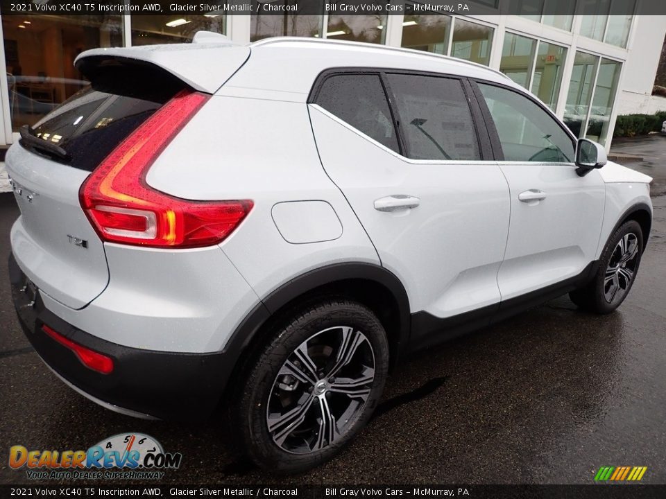 2021 Volvo XC40 T5 Inscription AWD Glacier Silver Metallic / Charcoal Photo #2