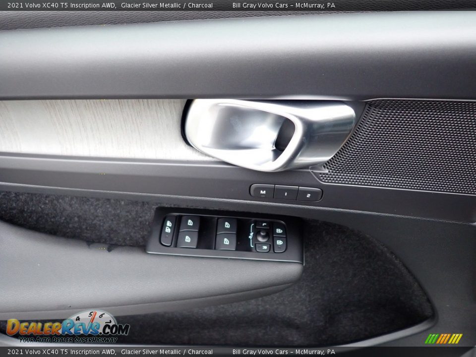 Door Panel of 2021 Volvo XC40 T5 Inscription AWD Photo #10