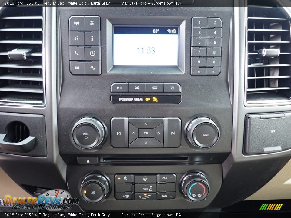 Controls of 2018 Ford F150 XLT Regular Cab Photo #19