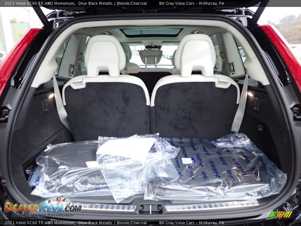 2021 Volvo XC90 T6 AWD Momentum Trunk Photo #3