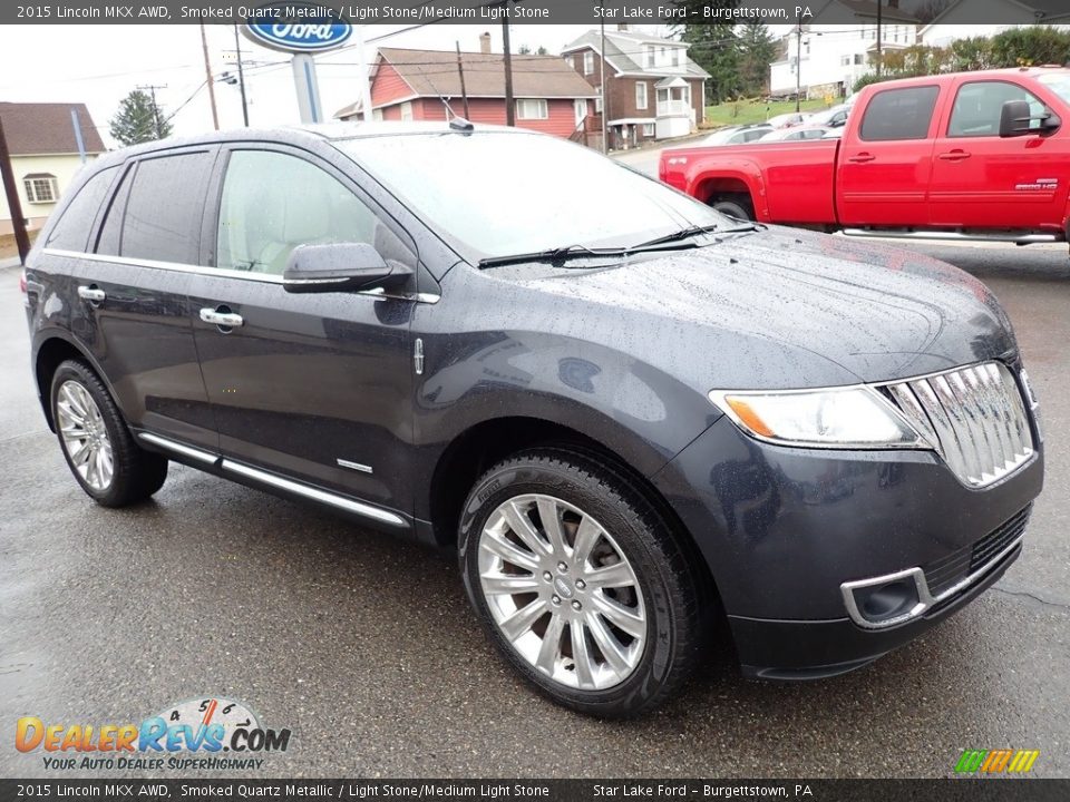 Front 3/4 View of 2015 Lincoln MKX AWD Photo #8