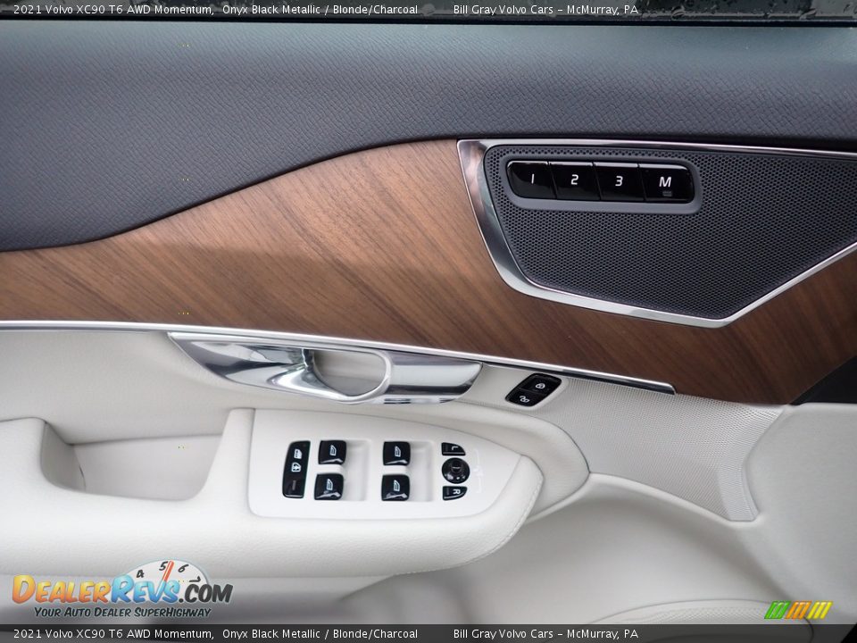 Door Panel of 2021 Volvo XC90 T6 AWD Momentum Photo #10