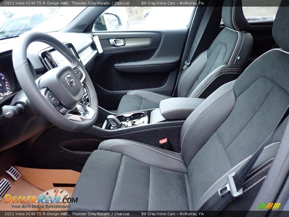 Front Seat of 2021 Volvo XC40 T5 R-Design AWD Photo #7
