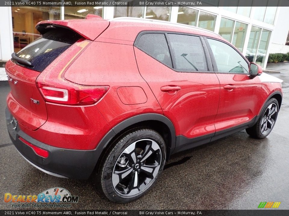 Fusion Red Metallic 2021 Volvo XC40 T5 Momentum AWD Photo #2