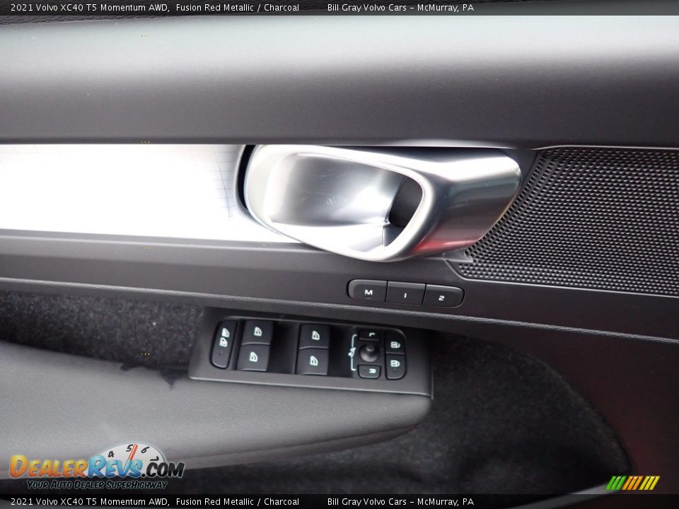 2021 Volvo XC40 T5 Momentum AWD Fusion Red Metallic / Charcoal Photo #10