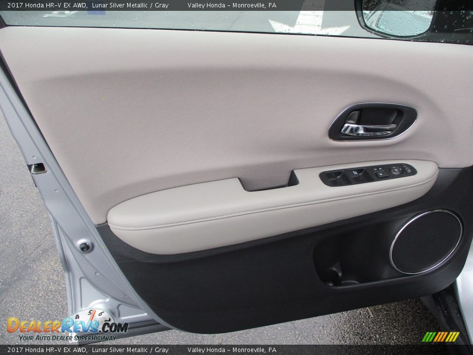 2017 Honda HR-V EX AWD Lunar Silver Metallic / Gray Photo #11