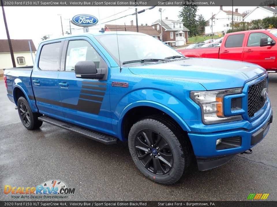 Front 3/4 View of 2020 Ford F150 XLT SuperCrew 4x4 Photo #7