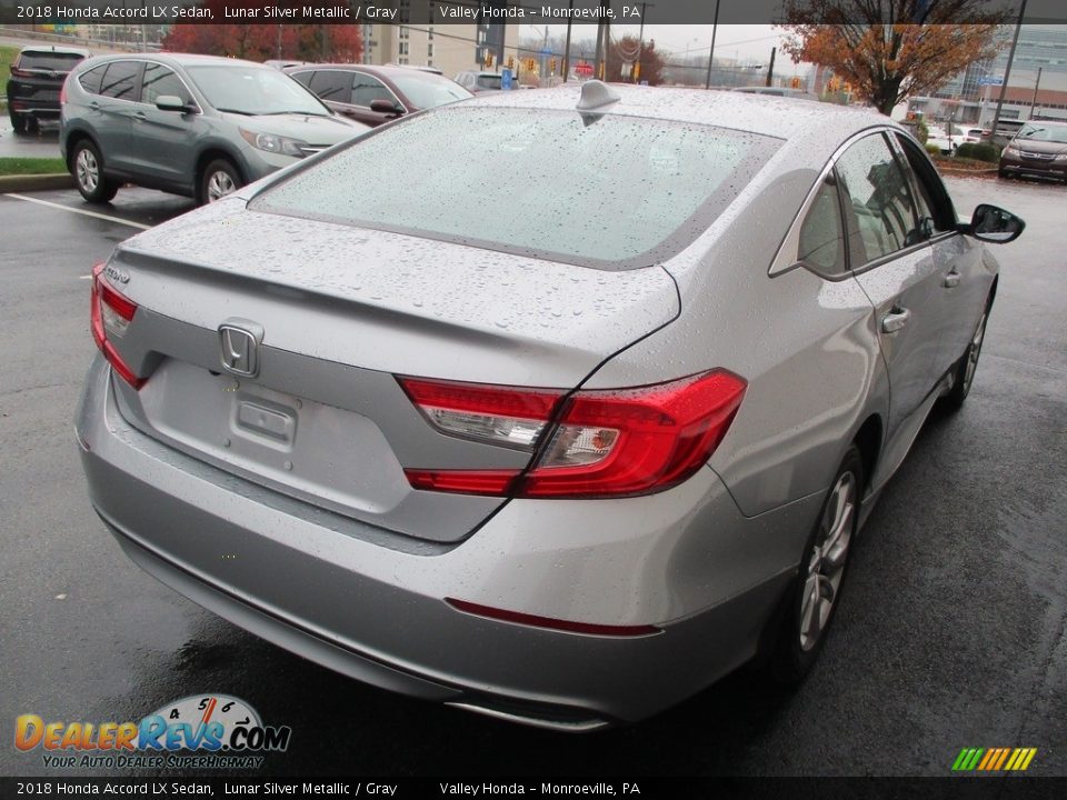 2018 Honda Accord LX Sedan Lunar Silver Metallic / Gray Photo #5