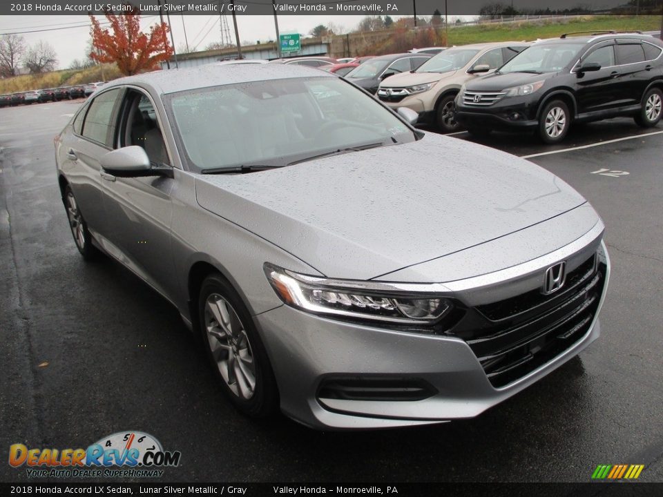 2018 Honda Accord LX Sedan Lunar Silver Metallic / Gray Photo #7