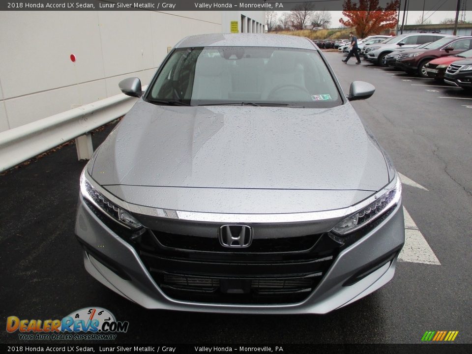 2018 Honda Accord LX Sedan Lunar Silver Metallic / Gray Photo #8