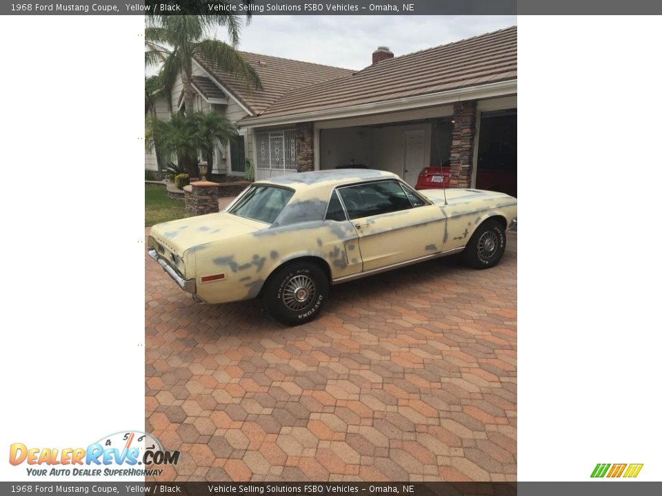 1968 Ford Mustang Coupe Yellow / Black Photo #12