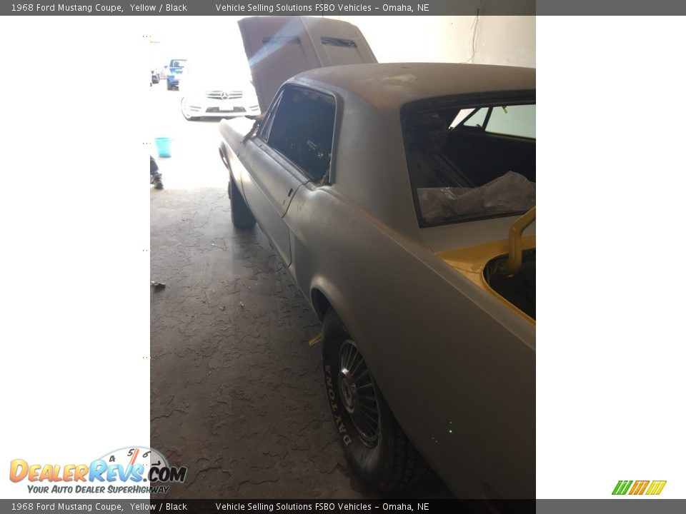 1968 Ford Mustang Coupe Yellow / Black Photo #22