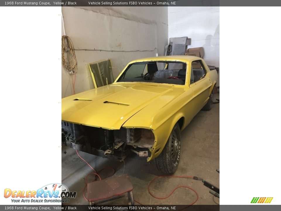 1968 Ford Mustang Coupe Yellow / Black Photo #27