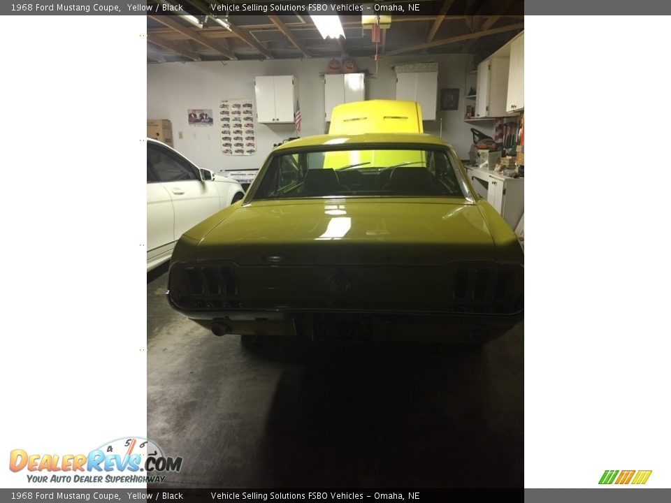 1968 Ford Mustang Coupe Yellow / Black Photo #33