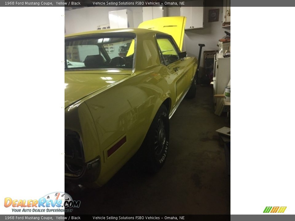 1968 Ford Mustang Coupe Yellow / Black Photo #34