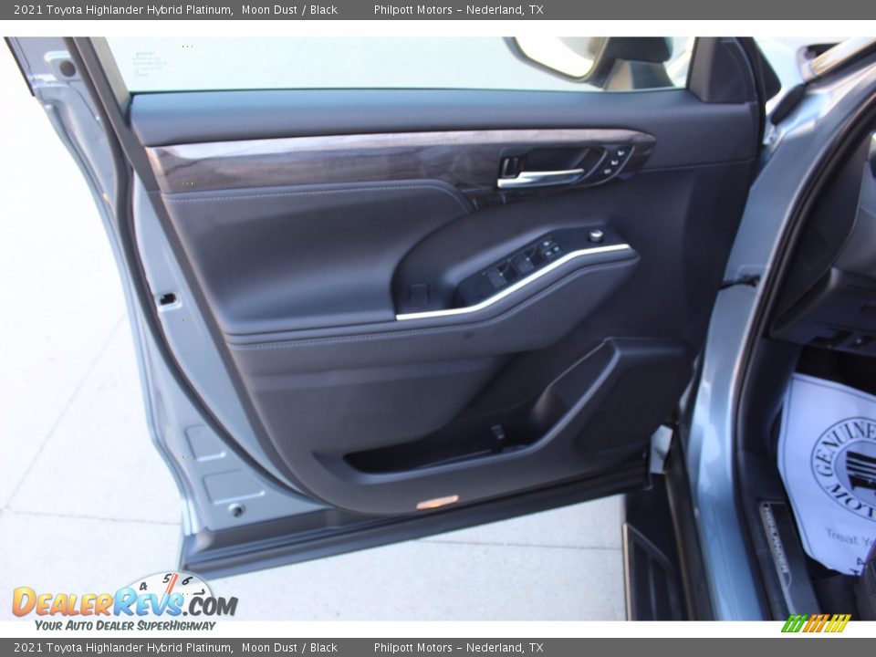 2021 Toyota Highlander Hybrid Platinum Moon Dust / Black Photo #9