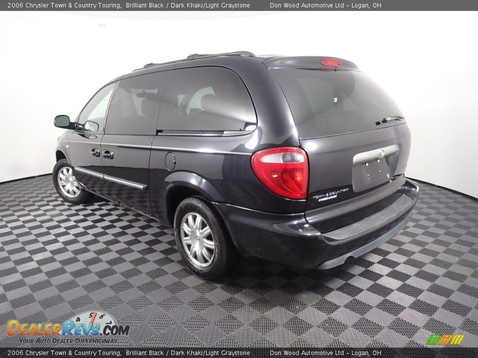 2006 Chrysler Town & Country Touring Brilliant Black / Dark Khaki/Light Graystone Photo #12