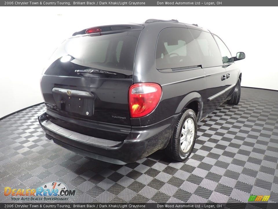 2006 Chrysler Town & Country Touring Brilliant Black / Dark Khaki/Light Graystone Photo #14