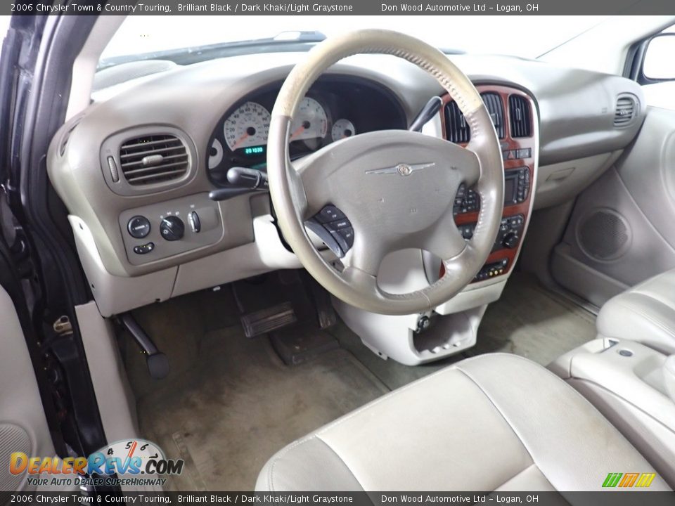 2006 Chrysler Town & Country Touring Brilliant Black / Dark Khaki/Light Graystone Photo #20
