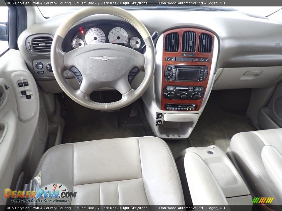 2006 Chrysler Town & Country Touring Brilliant Black / Dark Khaki/Light Graystone Photo #24