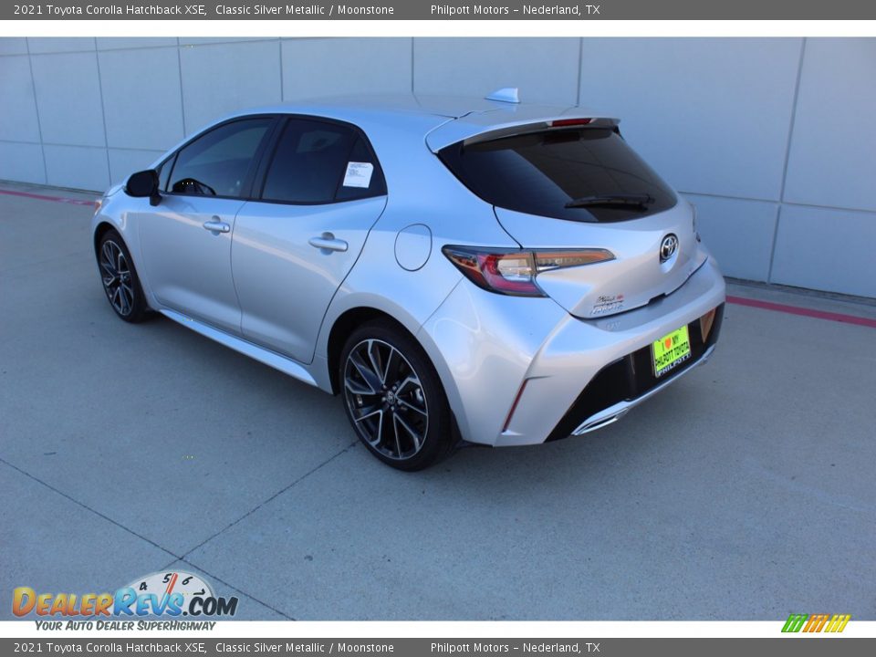 2021 Toyota Corolla Hatchback XSE Classic Silver Metallic / Moonstone Photo #6