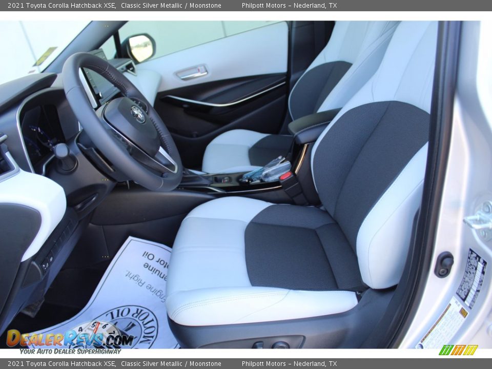 Front Seat of 2021 Toyota Corolla Hatchback XSE Photo #10