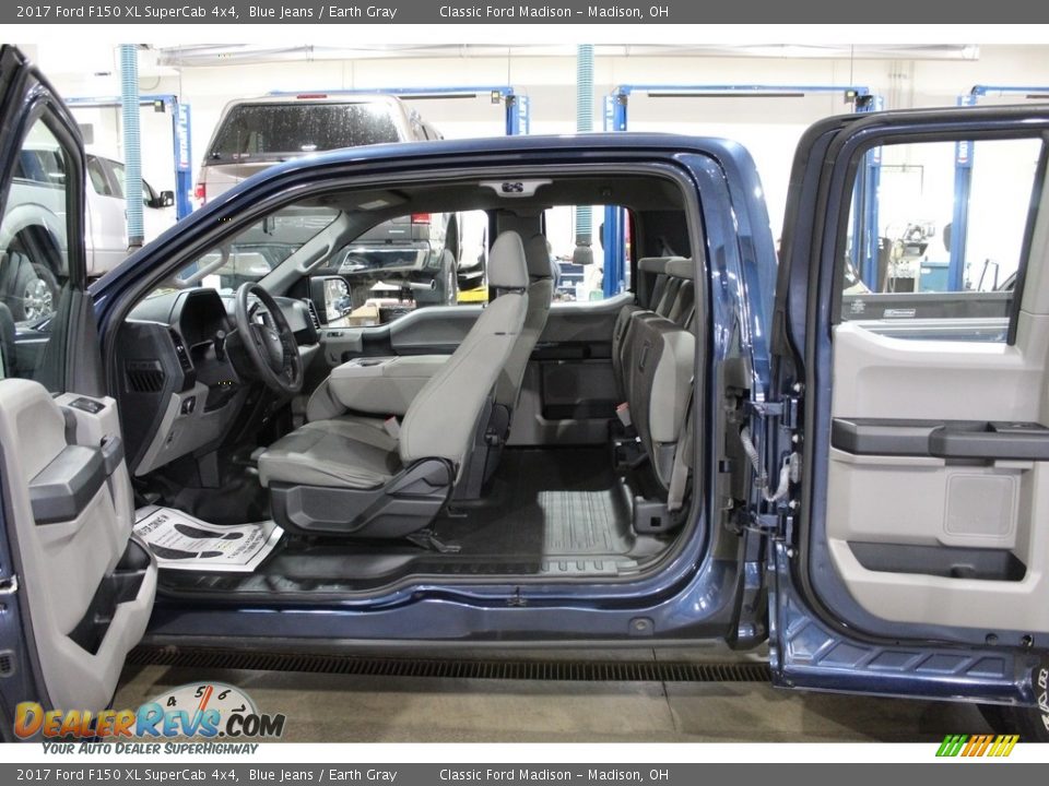 2017 Ford F150 XL SuperCab 4x4 Blue Jeans / Earth Gray Photo #13