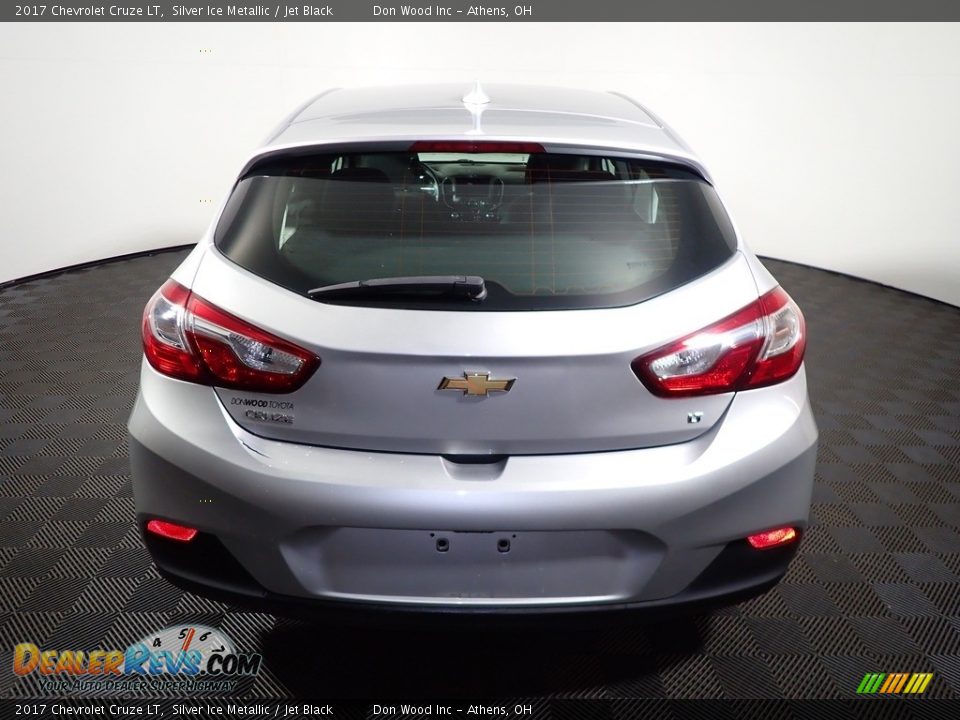 2017 Chevrolet Cruze LT Silver Ice Metallic / Jet Black Photo #11