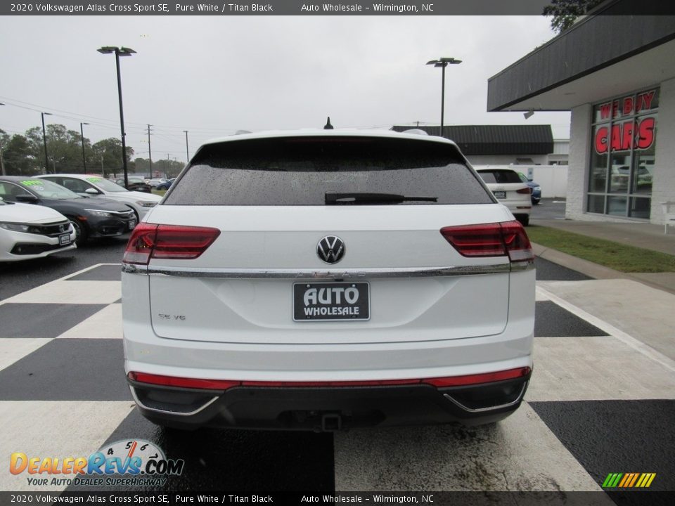 2020 Volkswagen Atlas Cross Sport SE Pure White / Titan Black Photo #4