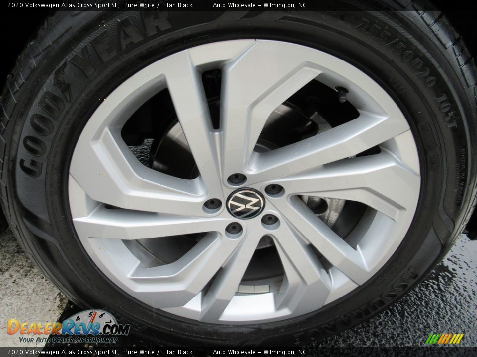 2020 Volkswagen Atlas Cross Sport SE Pure White / Titan Black Photo #7
