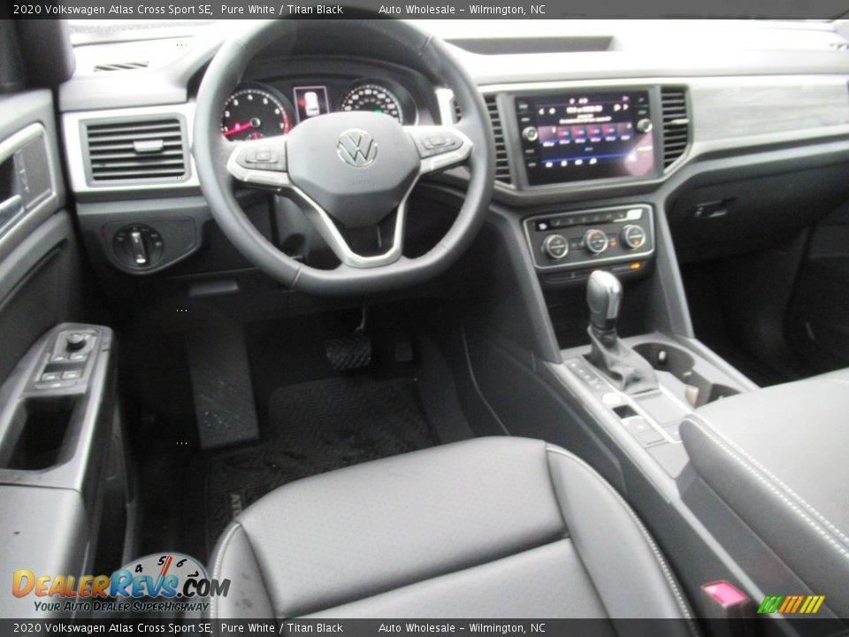 2020 Volkswagen Atlas Cross Sport SE Pure White / Titan Black Photo #14