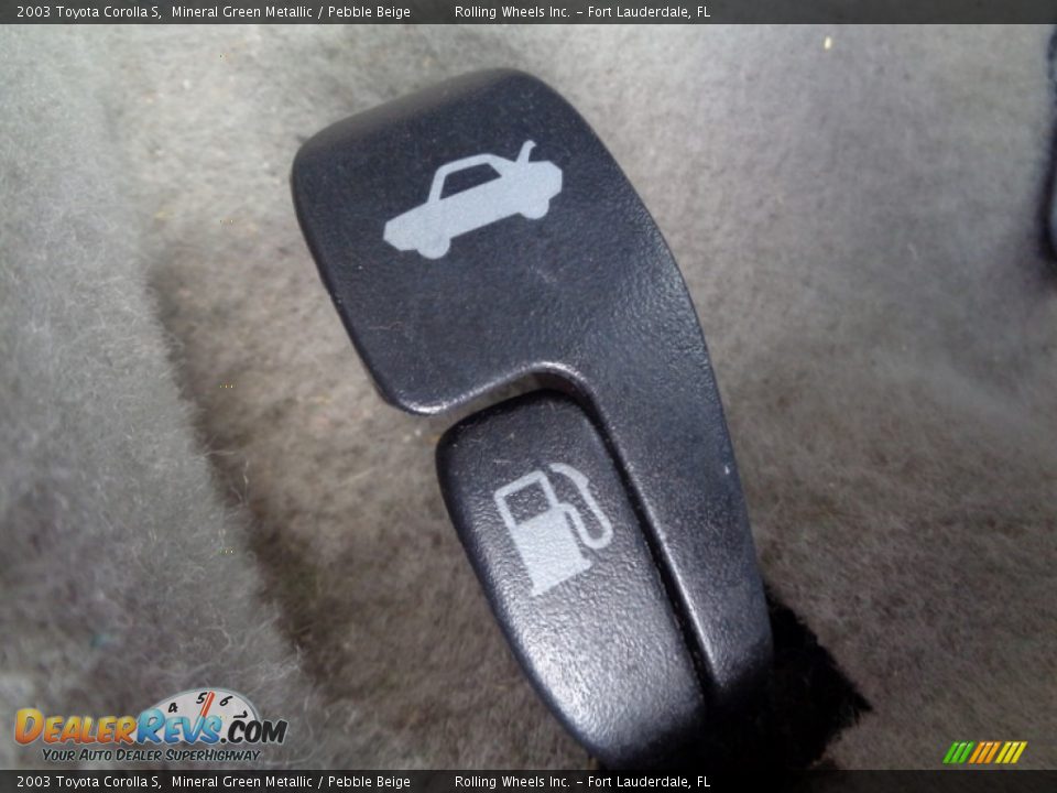 2003 Toyota Corolla S Mineral Green Metallic / Pebble Beige Photo #18