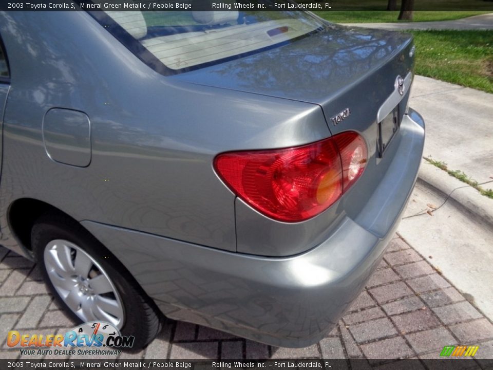 2003 Toyota Corolla S Mineral Green Metallic / Pebble Beige Photo #21