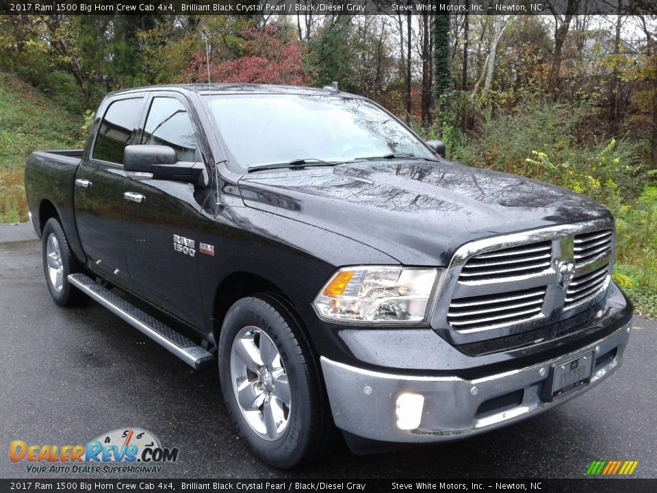 2017 Ram 1500 Big Horn Crew Cab 4x4 Brilliant Black Crystal Pearl / Black/Diesel Gray Photo #4