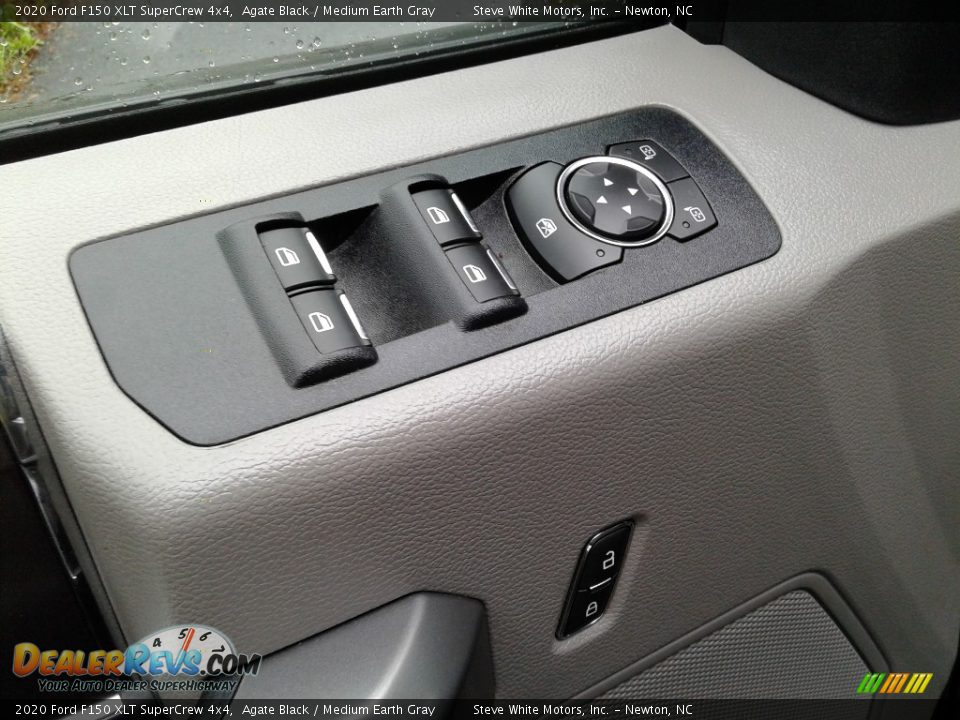Controls of 2020 Ford F150 XLT SuperCrew 4x4 Photo #12