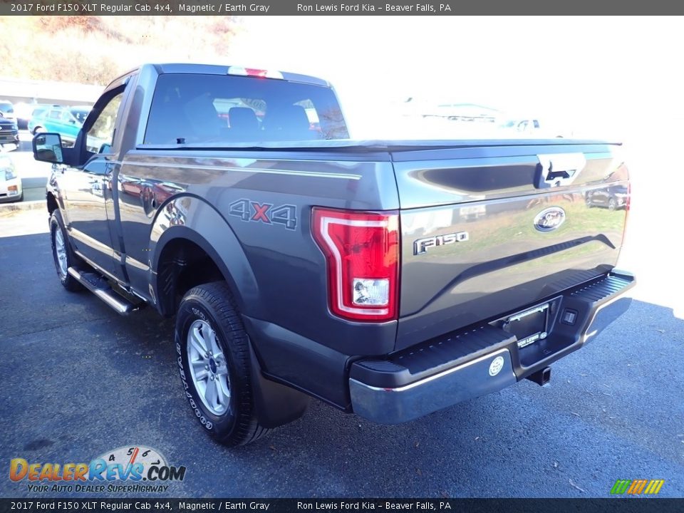2017 Ford F150 XLT Regular Cab 4x4 Magnetic / Earth Gray Photo #6