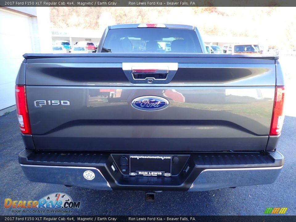 2017 Ford F150 XLT Regular Cab 4x4 Magnetic / Earth Gray Photo #7